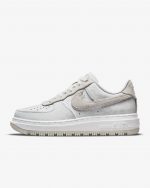 Nike Air Force 1 Luxe_Nk