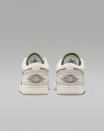 Air Jordan 1 Low SE_Nk – Image 4