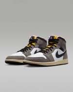 Air Jordan 1 Mid SE_Nk – Image 4