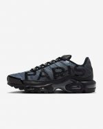 Paris Saint-Germain Air Max Plus Premium_Nk