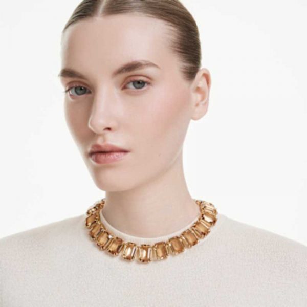 Collier Millenia_Swar